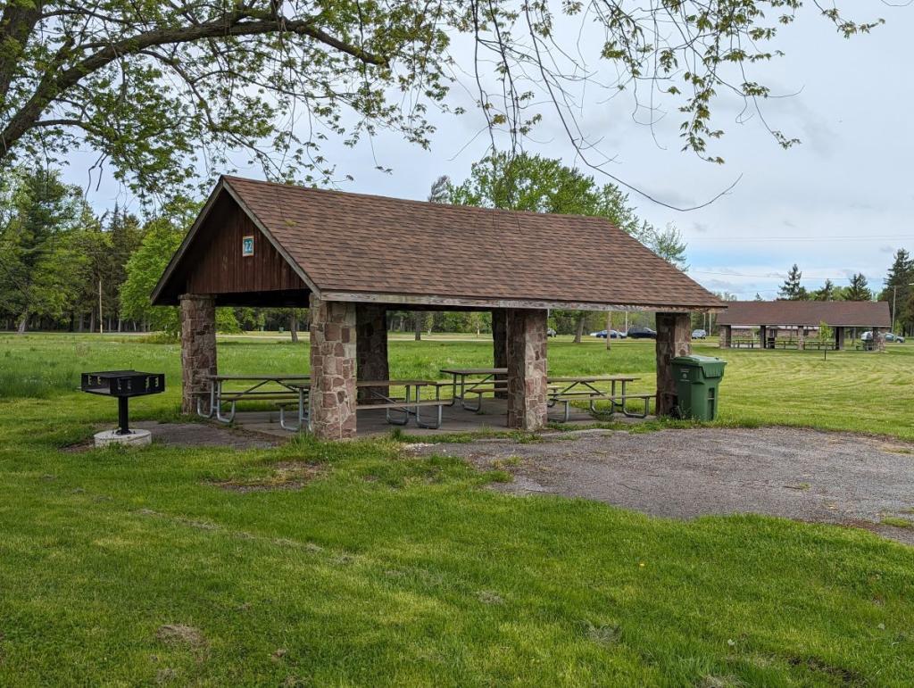 Como Lake Park Shelter 22
