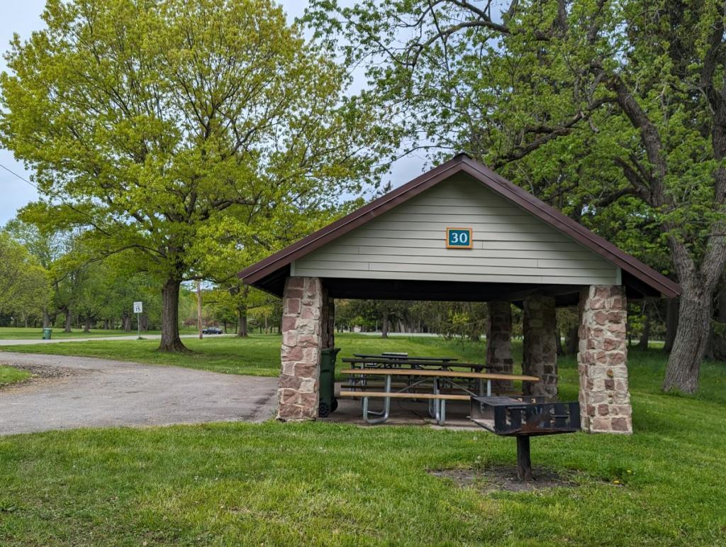 Como Lake Park Shelter 30