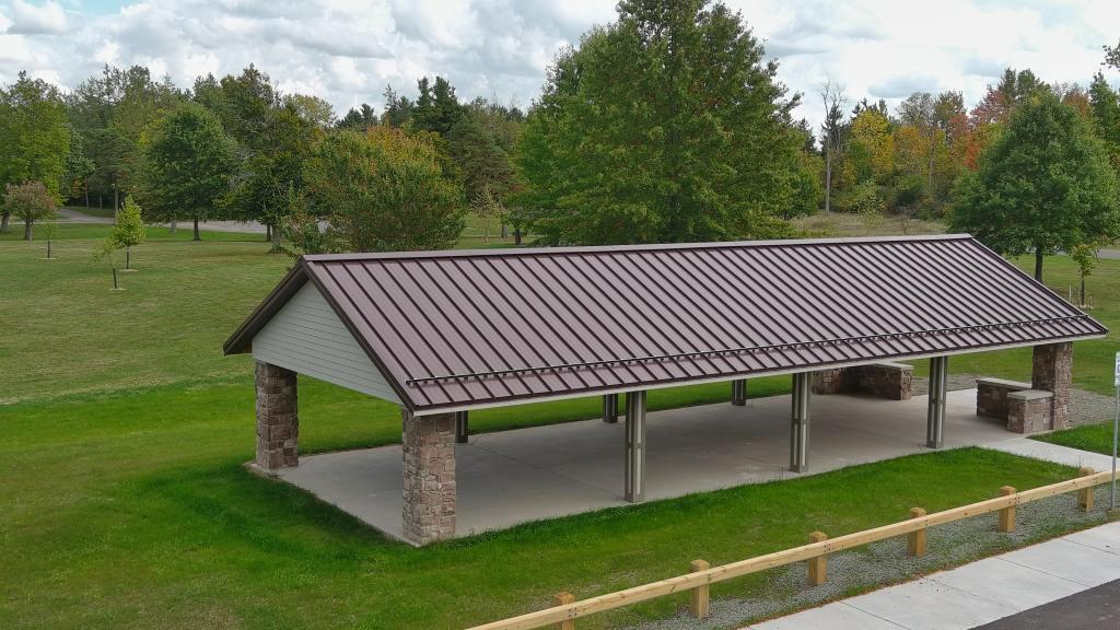 Shelter 14 Como Lake Park